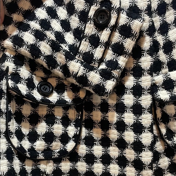 Chic Black and White Checkered Women's Coat - Picture 2 of 5
